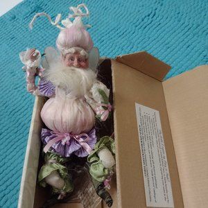 NEW Mark Roberts 9" Garlic Fairy collectible - Limited edition - Ships fast!